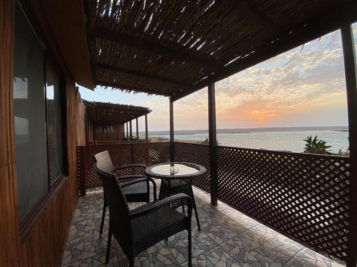 Turtle Beach Resort Ras al Hadd Extérieur photo
